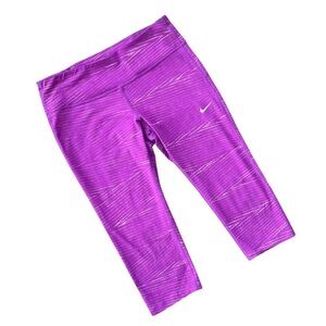 Nike Bright Purple Cropped Athletic Leggings